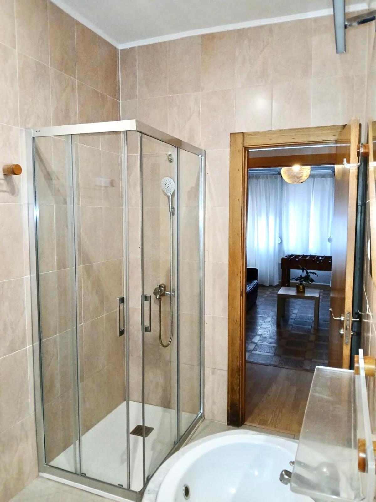Segundo Antolin Yellow Door Ponferrada Exterior photo
